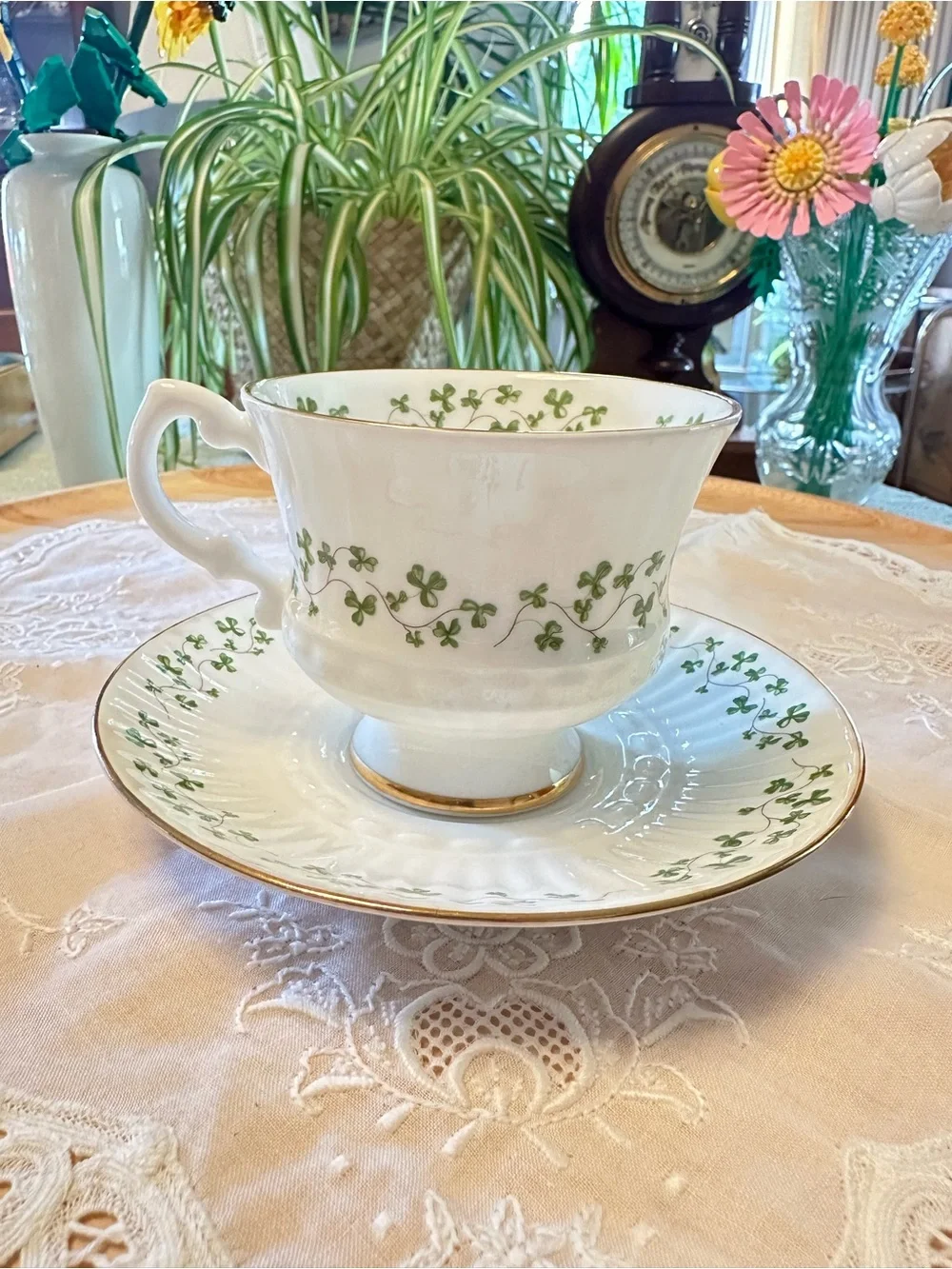 Vintage Royal Tara Galway Ireland Shamrock Trellis Tea Cup Saucer Set